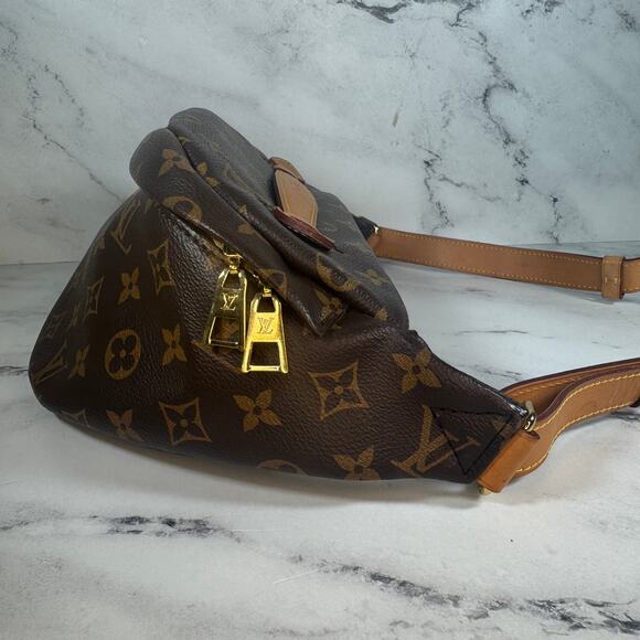 Louis Vuitton Monogram Bumbag Bag Original Crossbody Waist Purse LV Discontinued - Picture 5 of 13